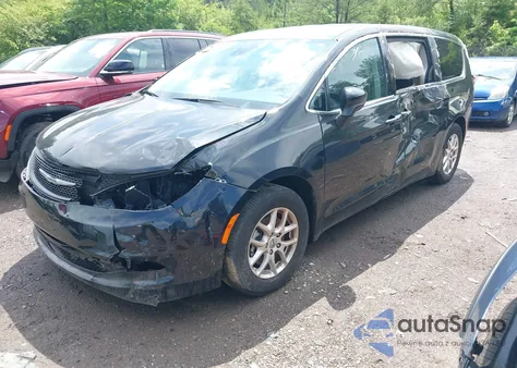 2022 Chrysler Voyager Lx из США, поврежденный, VIN 2C4RC1CG9NR126478